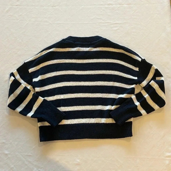 Banana Republic TAPE YARN SWEATER blue and white small petite EUC - Picture 4 of 4